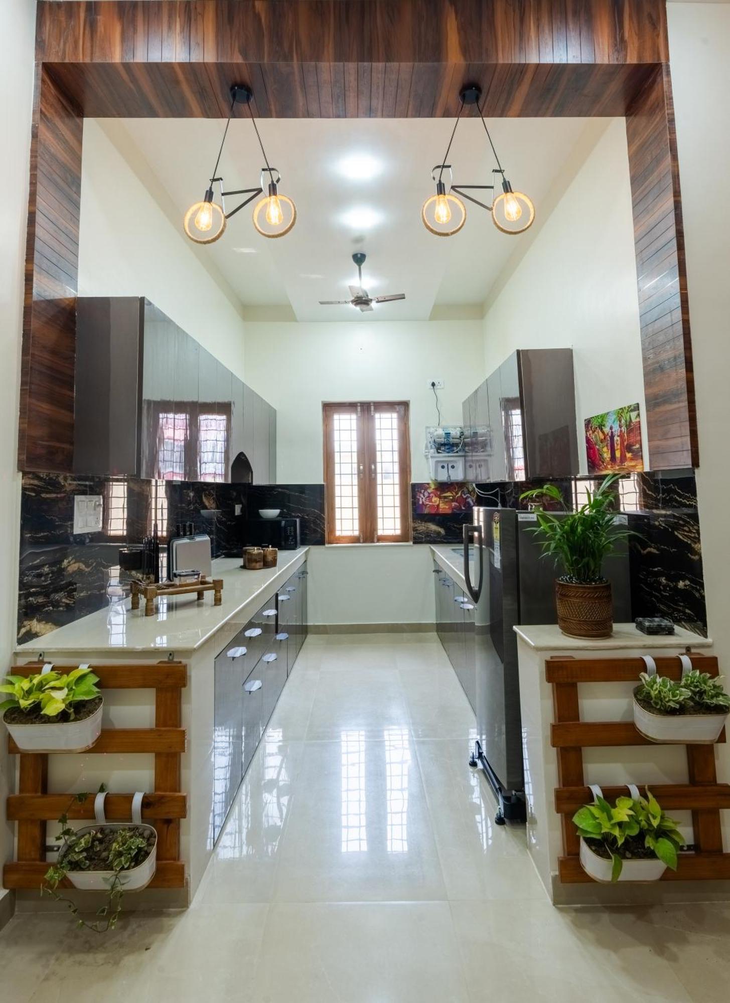 Dhruva - Luxury Villa In Cbd Dehradún Kültér fotó